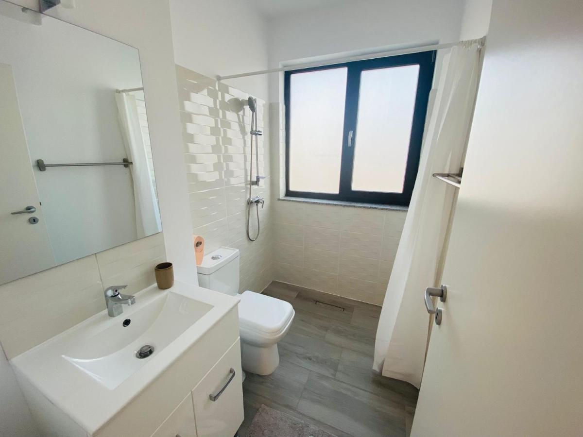 Soho Apartment - City View With Rooftop Garden ブカレスト エクステリア 写真